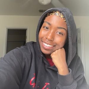 Meet your Posher, Vania